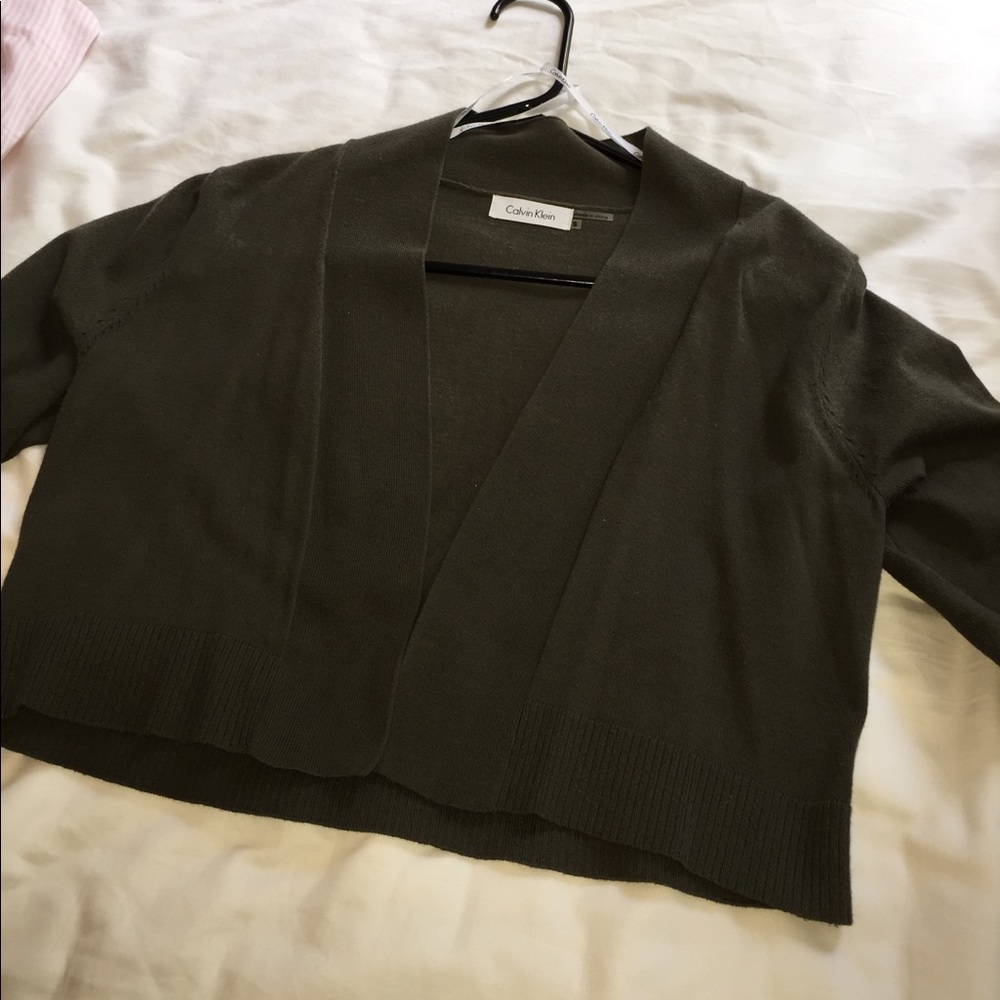 Calvin Klein Olive Green Crop Sweater - Picture 4 of 7
